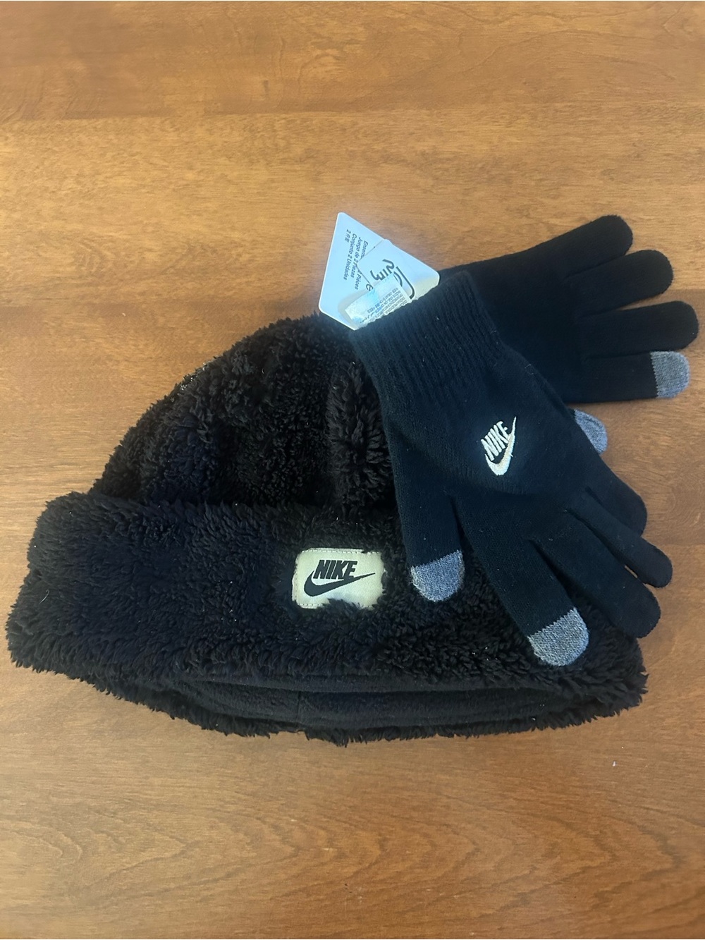 Nike Kids Black Fleece Beanie with Black Touchscreen Gloves